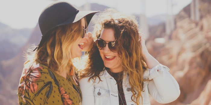 13 Friendship Questions That Help You Spot Healthy Patterns (and Fix the Wobbly Ones)